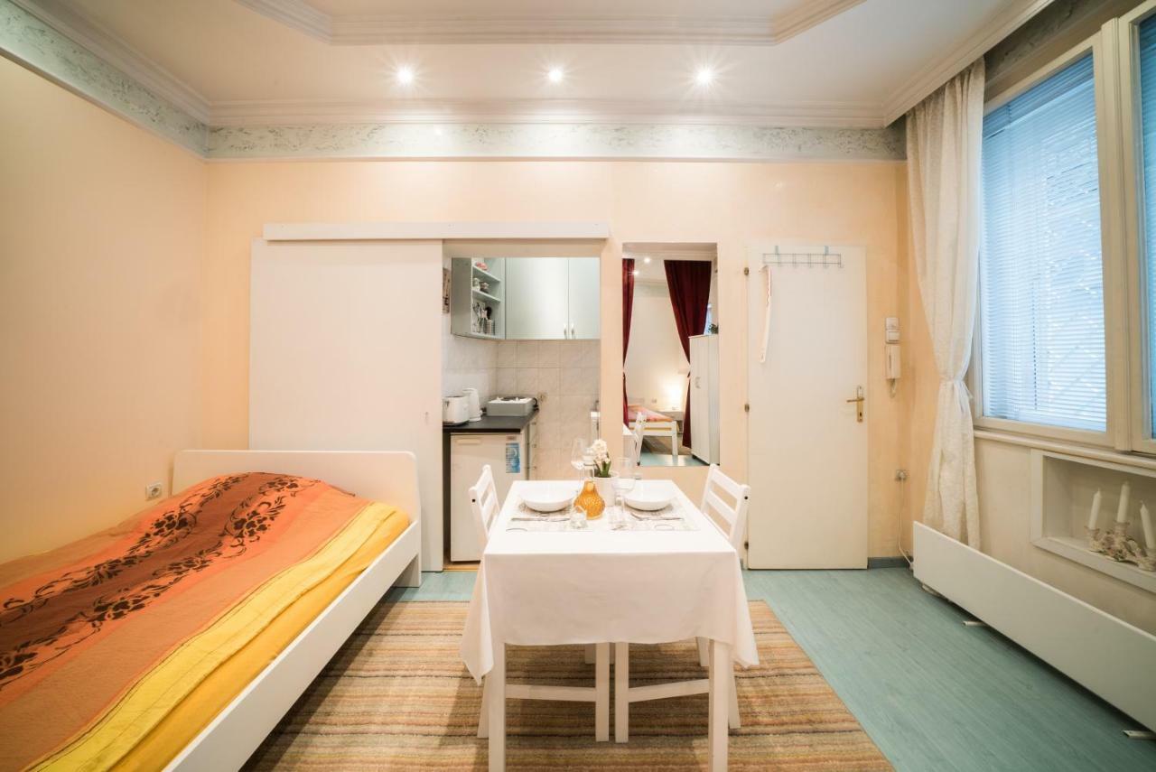 White Pearl Apartment Belgrado Buitenkant foto